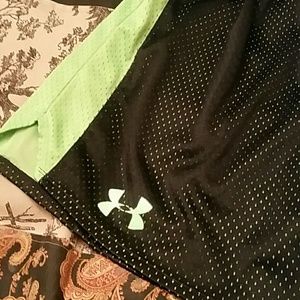 Women underamour shorts